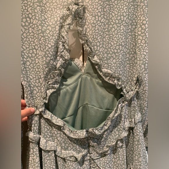 Open back Dress - Picture 3 of 3